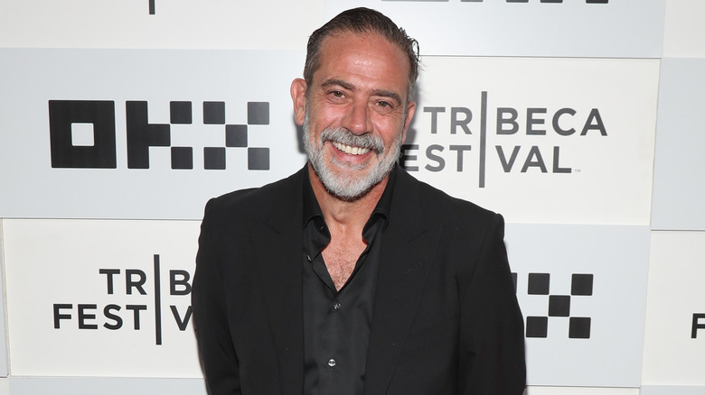 Jeffrey Dean Morgan smiling