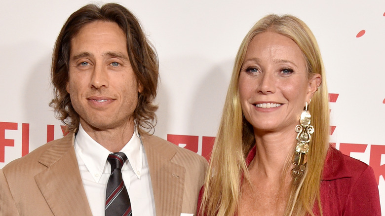 gwyenth paltrow and brad falchuk smiling.