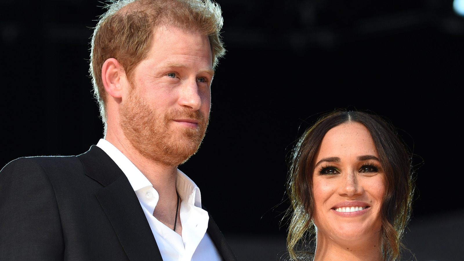 How Harry And Meghan Are Talked About Differently Than William And Kate ...