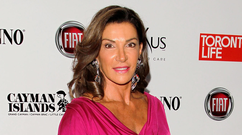 Hilary Farr posing