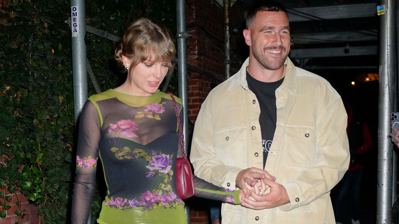 Taylor Swift and Travis Kelce 