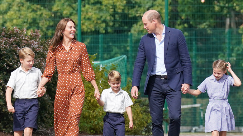 Kate Middleton and Prince William with their kids