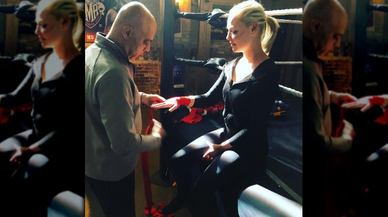 Katherine Heigl getting ready to box on Suits