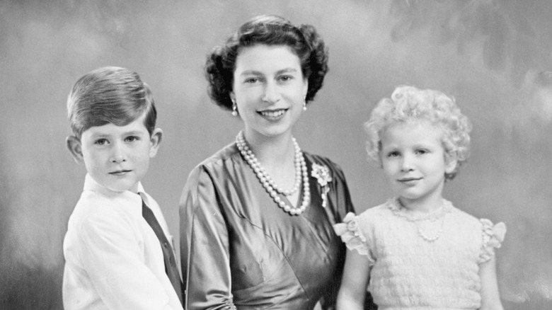 Elizabeth's portrait with Charles and Anne 