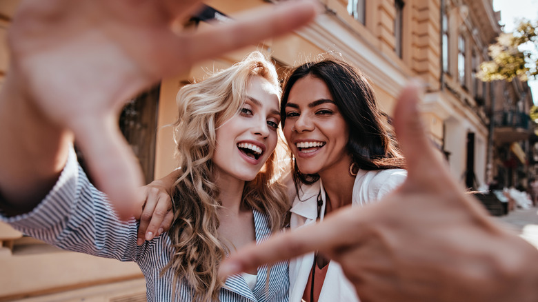 two friends hanging out