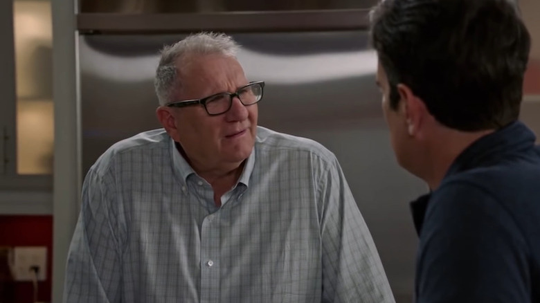 Ed O'Neill furrowing brow