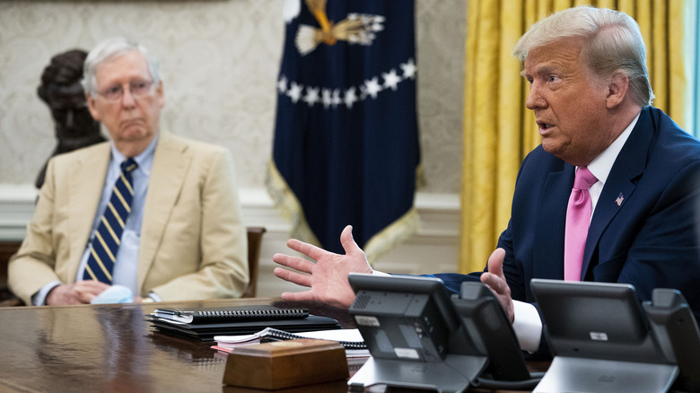 Mitch McConnell and Donald Trump in Oval Office