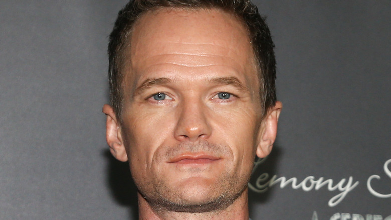 Neil Patrick Harris posing at the "A Series of Unfortunate Events" premiere