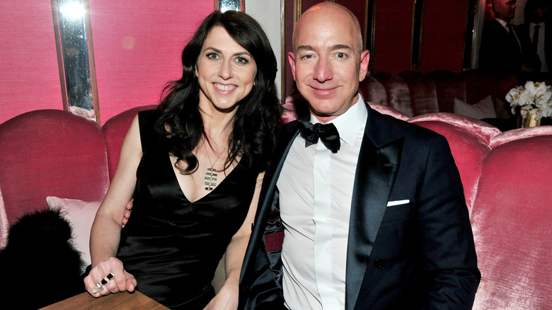 Mackenzie Scott and Jeff Bezos posing for photos