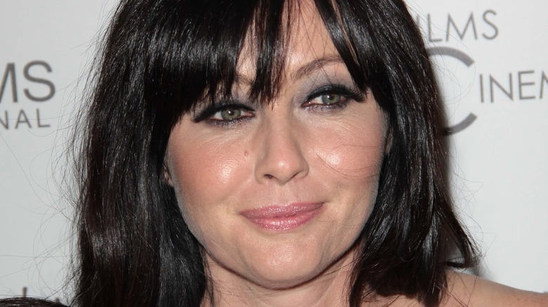 Shannen Doherty with bangs