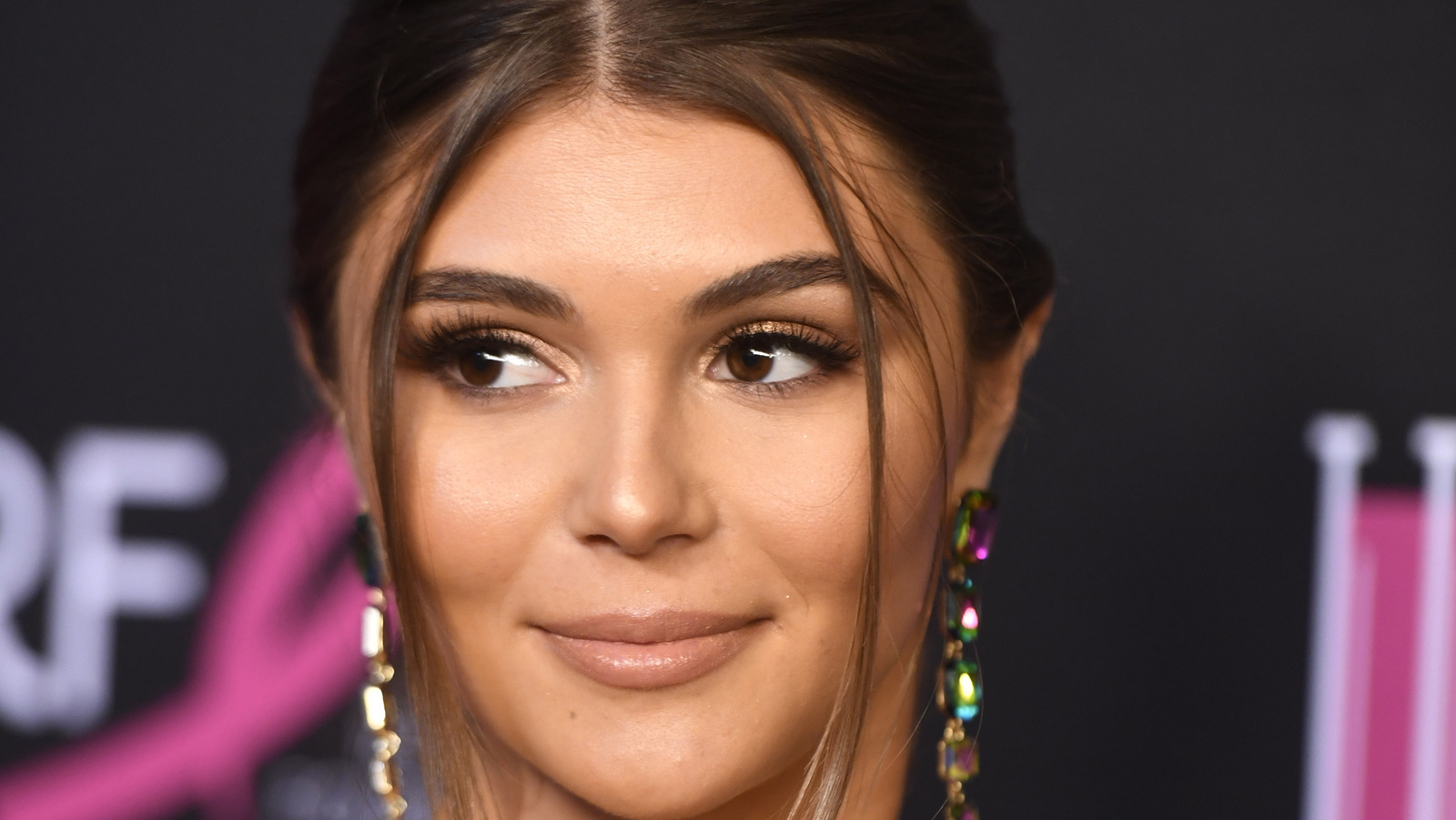 How Olivia Jade Responded To The College Admissions Scandal Reference In Gossip Girl
