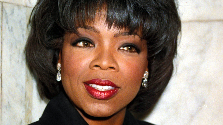 Oprah Winfrey wearing lipstick