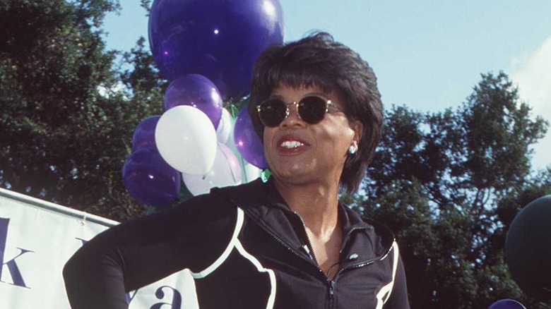 Oprah Winfrey wearing sunglasses