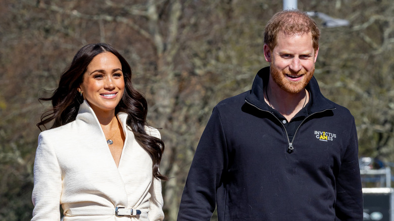 Meghan Markle and Prince Harry walking at the Invictus Games