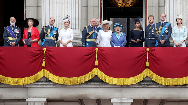 The royal family on balcony