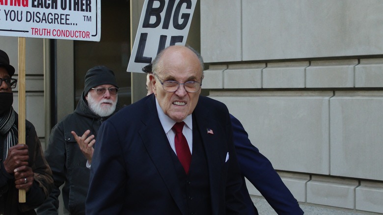 Rudy Giuliani leaving the courthouse in New York