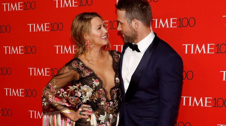 How Ryan Reynolds Turned Wife Blake Livelys Wedding Dress Disaster Into A Sweet Memory 