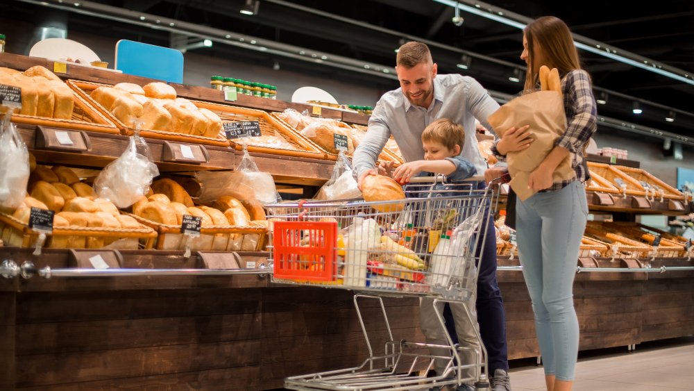 How Some Grocery Store Bakeries Are Scamming You