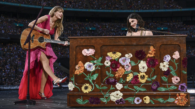 Taylor Swift and Gracie Abrams singing at the Eras Tour