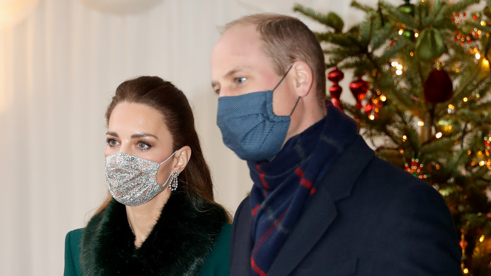 Prince William and Kate Middleton wearing masks