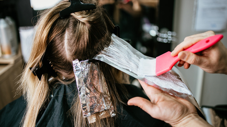 blonde hair highlights at salon