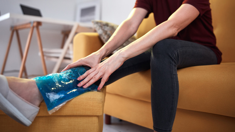 Woman using an ice pack