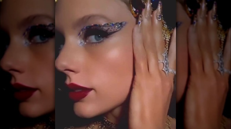 Taylor Swift with "Bejeweled" eye makeup
