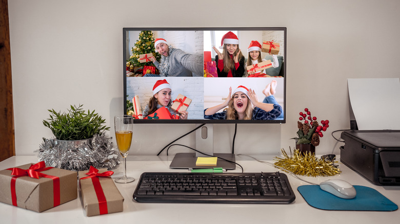 Multiple people on a Christmas zoom call