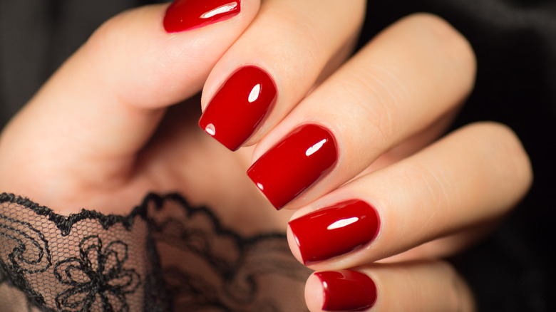 Red nails