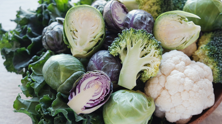 bowl of cruciferous veggies