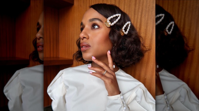 Kerry Washington with giant barrettes