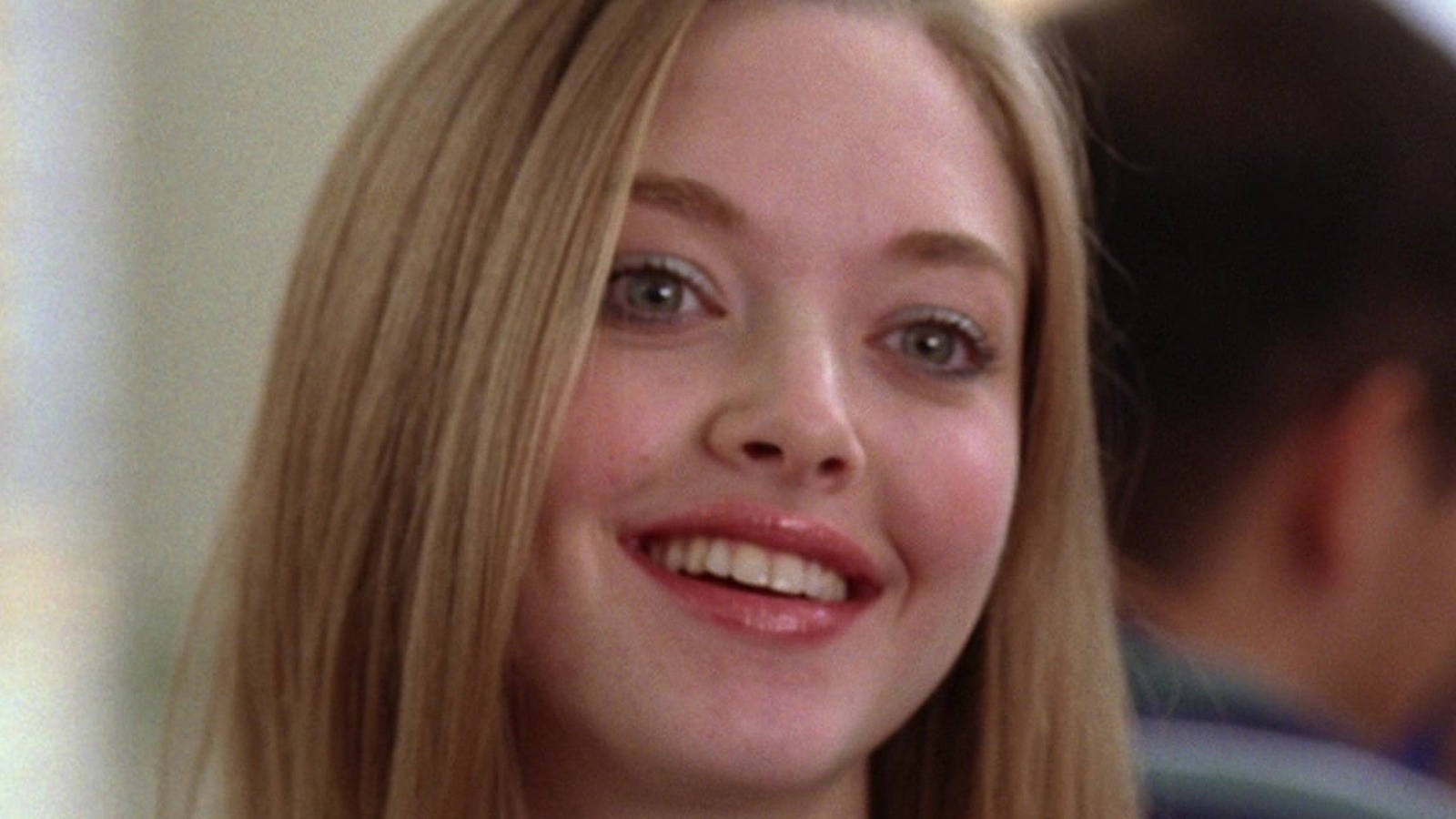 How To Recreate Amanda Seyfried S Lip Color As Karen In Mean Girls