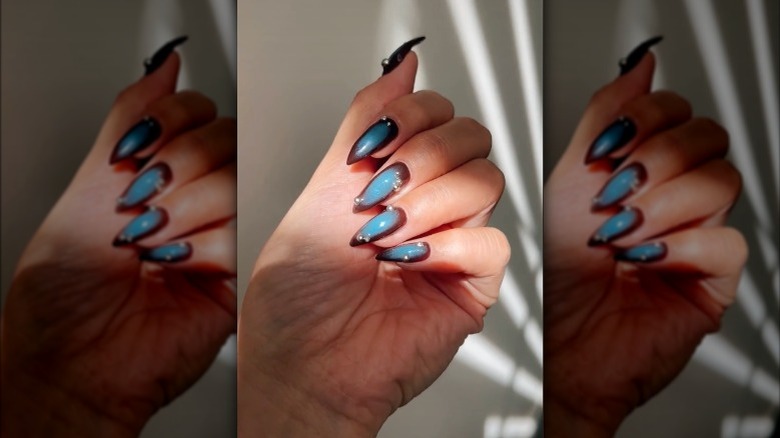 Black and blue aura nails