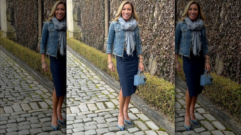 woman wearing denim pencil skirt