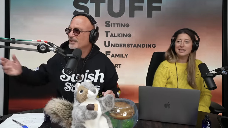 Howie Mandel and Jackelyn Shultz podcasting