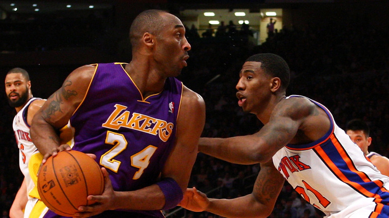 Iman Shumpert and Kobe Bryant playing