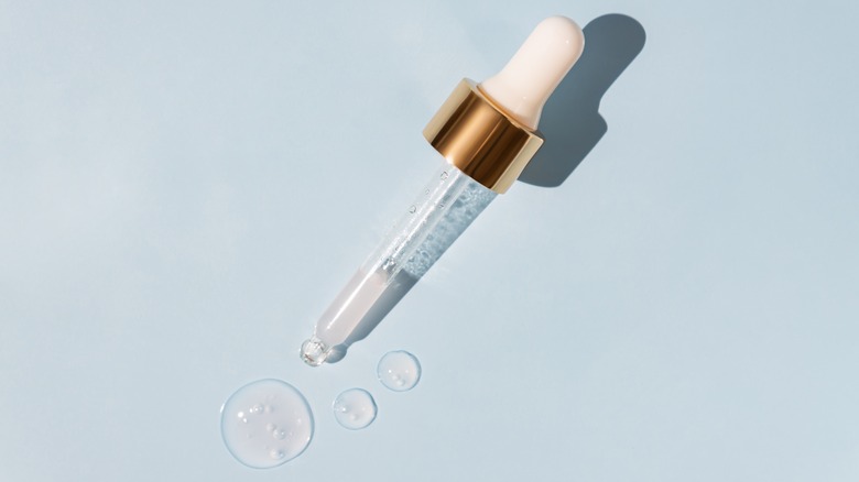 Dropper with peptide serum