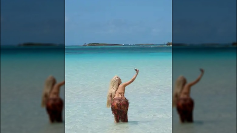 Alabama Barker on the beach 