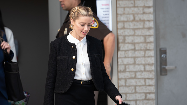 Amber Heard leaving court