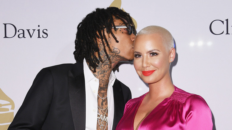 Wiz Khalifa kissing Amber Rose