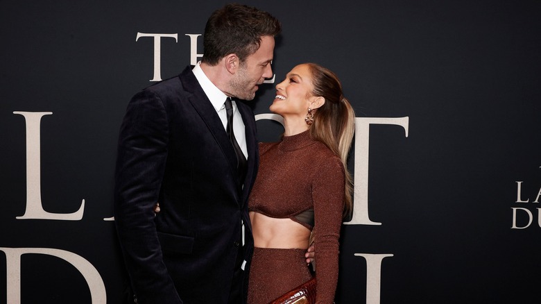 J.Lo smiling at Ben Affleck 