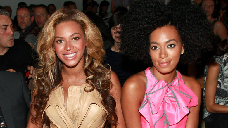 Beyoncé and Solange Knowles smiling