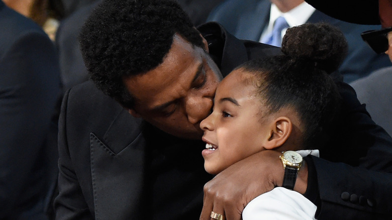 Jay-Z kissing Blue Ivy