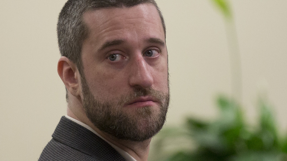 Dustin Diamond looking off-screen