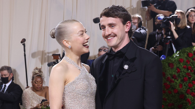 paul mescal and phoebe bridgers met gala