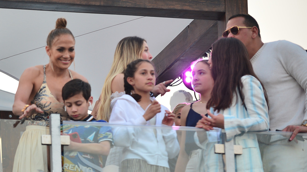 Jennifer Lopez, Alex Rodriguez, and their children