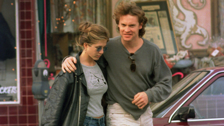 Jennifer Aniston and Tate Donovan walking together on January 14, 1995 in Los Angeles, California