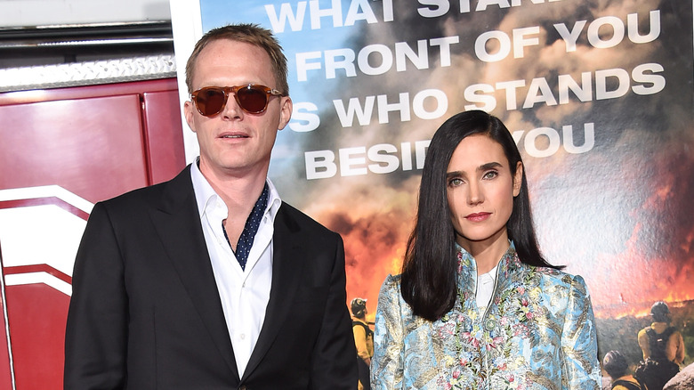 Jennifer Connelly and Paul Bettany posing