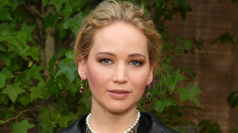 Jennifer Lawrence at Paris Fashion Week 2020