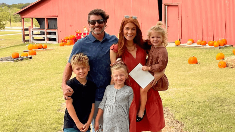 Jennifer and Mike Todryk with their children